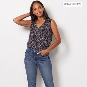 Roan & Ryan Floral Sleeveless Blouse